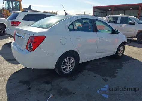 2013 Chevrolet Sonic Lt Auto z USA, uszkodzony, nr VIN 1G1JC5SH1D4113510